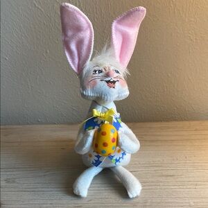 Easter Bunny Annalee with Polka Dot Egg